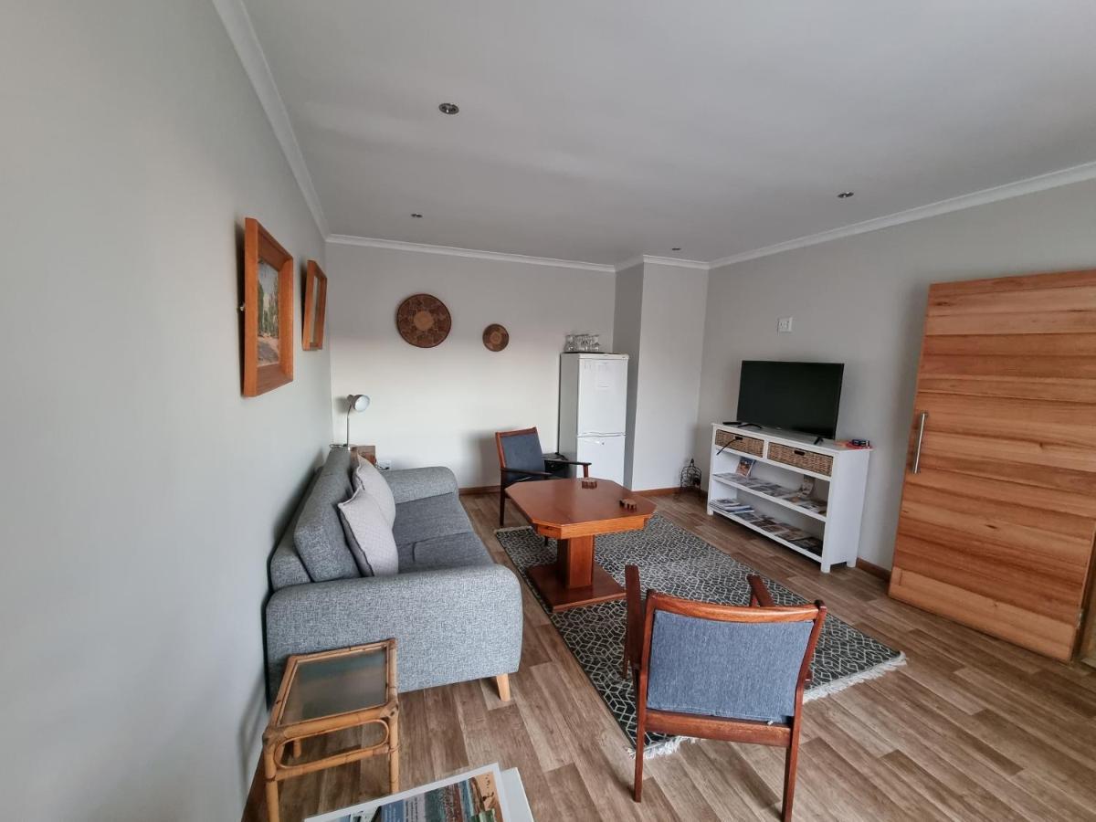 Kramersdorf Guesthouse ซวาคอปมุนด์ ภายนอก รูปภาพ