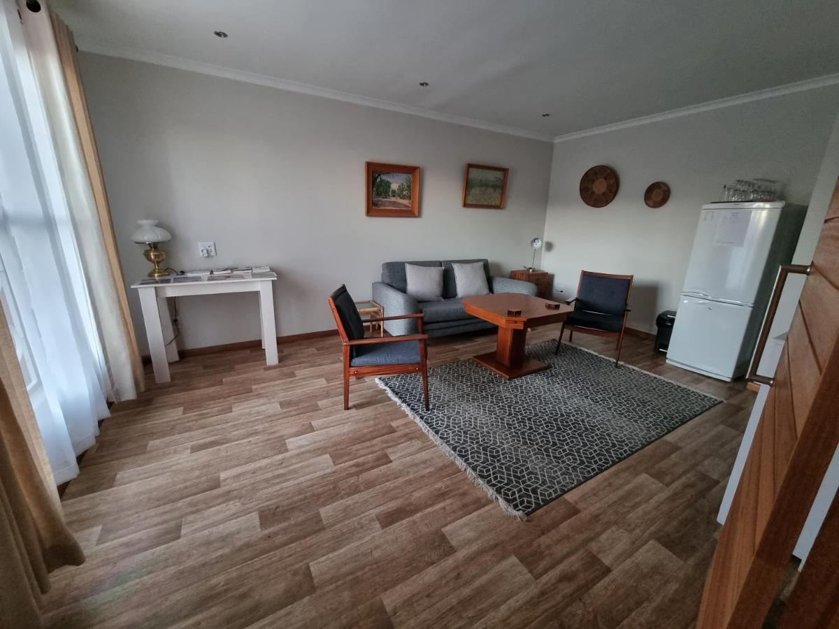 Kramersdorf Guesthouse ซวาคอปมุนด์ ภายนอก รูปภาพ