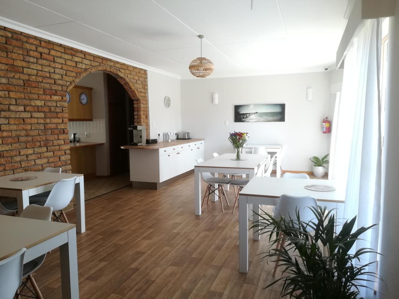 Kramersdorf Guesthouse ซวาคอปมุนด์ ภายนอก รูปภาพ